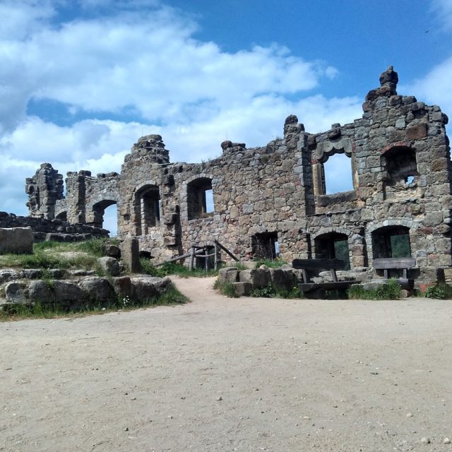 Мистические руины древнего замка и монастыря Ойбин (Oybin Sachsen)
